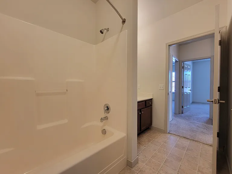 1968 Shady Oak Dr — Photo 17