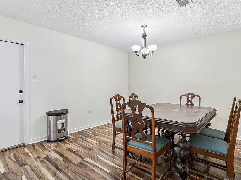 520 Stoney Creek Ave — Photo 7
