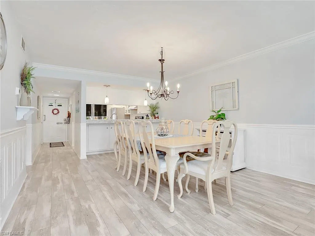 4230 Jack Frost Ct — Photo 4