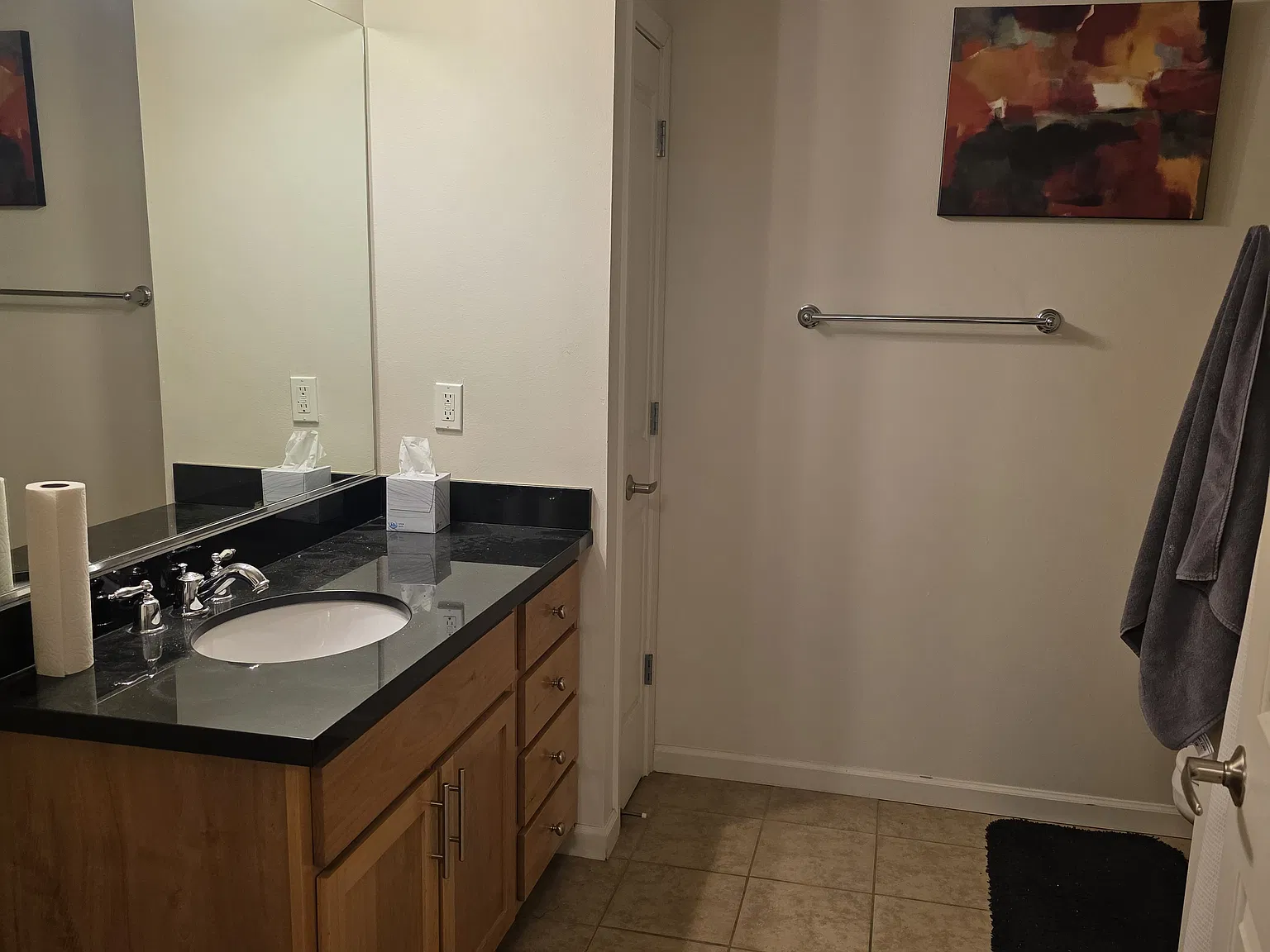 1 bed, 849 sqft, $1,825 — Photo 4