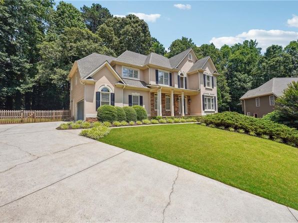 6925 Keswick Ct, Cumming, GA 30040