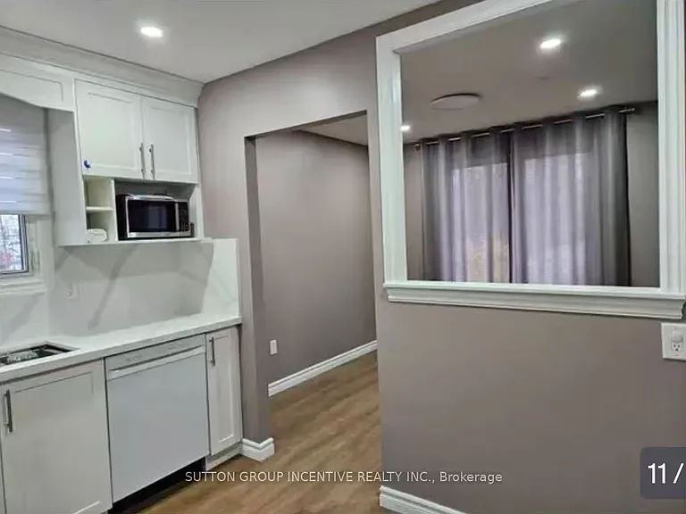 7 Rosedale Pl #UPPER — Photo 13