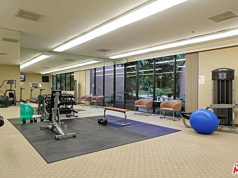 2142 Century Park Ln #102 — Photo 34
