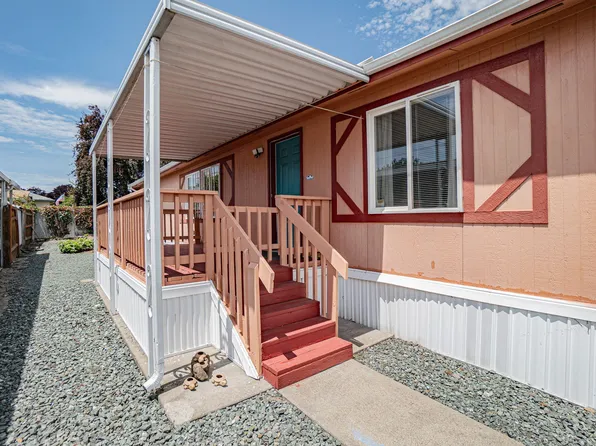 1570 S Peach St Space 91, Medford, OR 97501