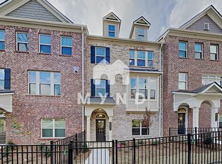 2556 Clairebrooke Bnd #10, Atlanta, GA 30341