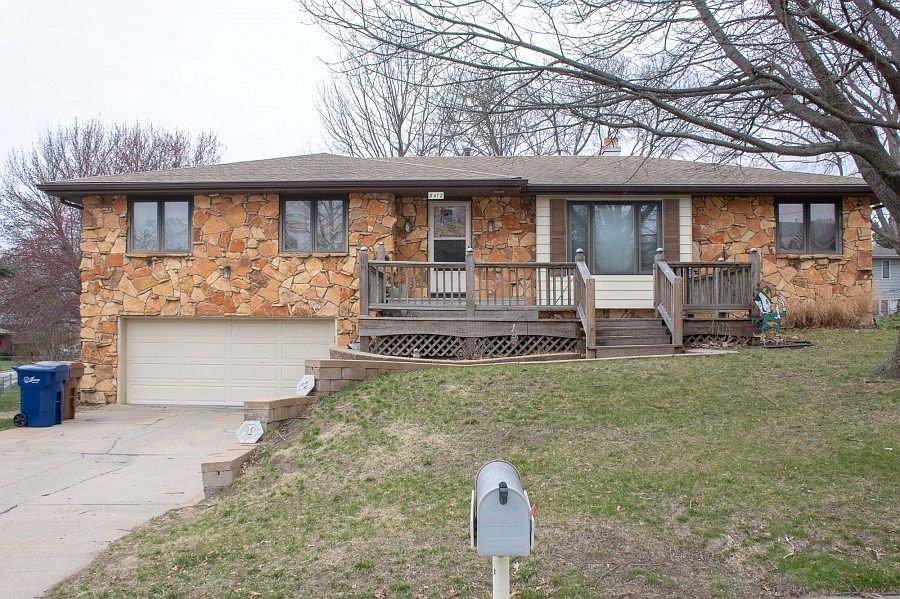 1st image of 8412 S 48th Ave