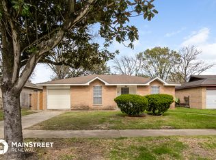 283 Glazebrook Dr, Houston, TX 77060