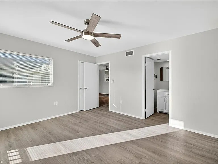 7400 College Pkwy #7C — Photo 13