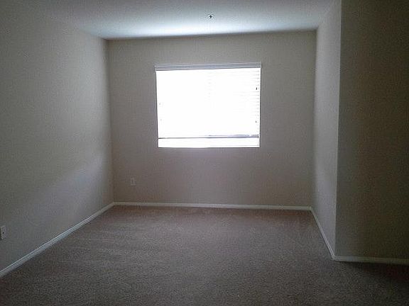 Bonus Loft room upstairs!