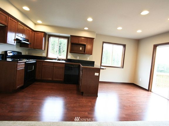 3rd image of 23018 lot 10 14th Street NE