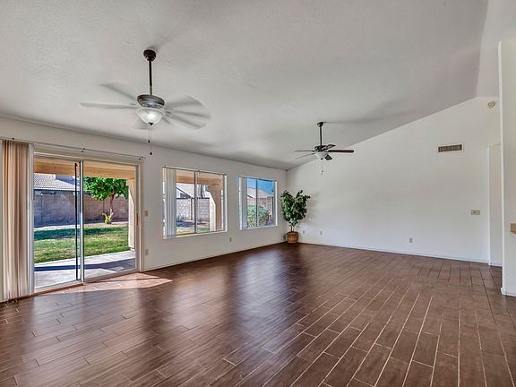 5th image of 1601 E Tyson Pl