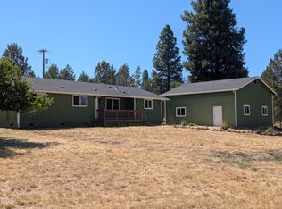 15527 Buck Rd, Klamath Falls, OR 97603
