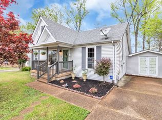 1268 Jacksons Hill Rd, Hermitage, TN 37076