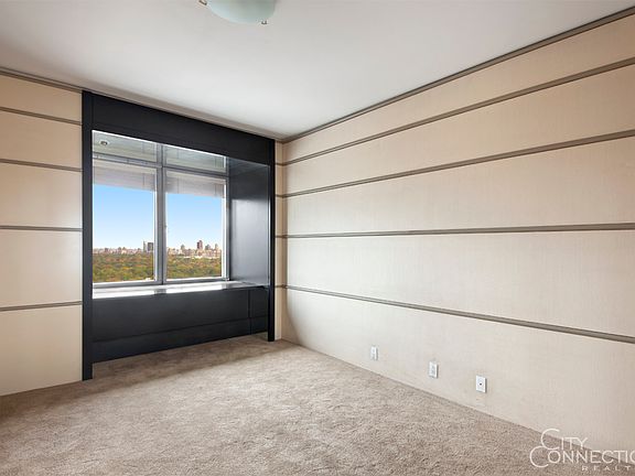 5th image of 301 W 57th St APT 24A
