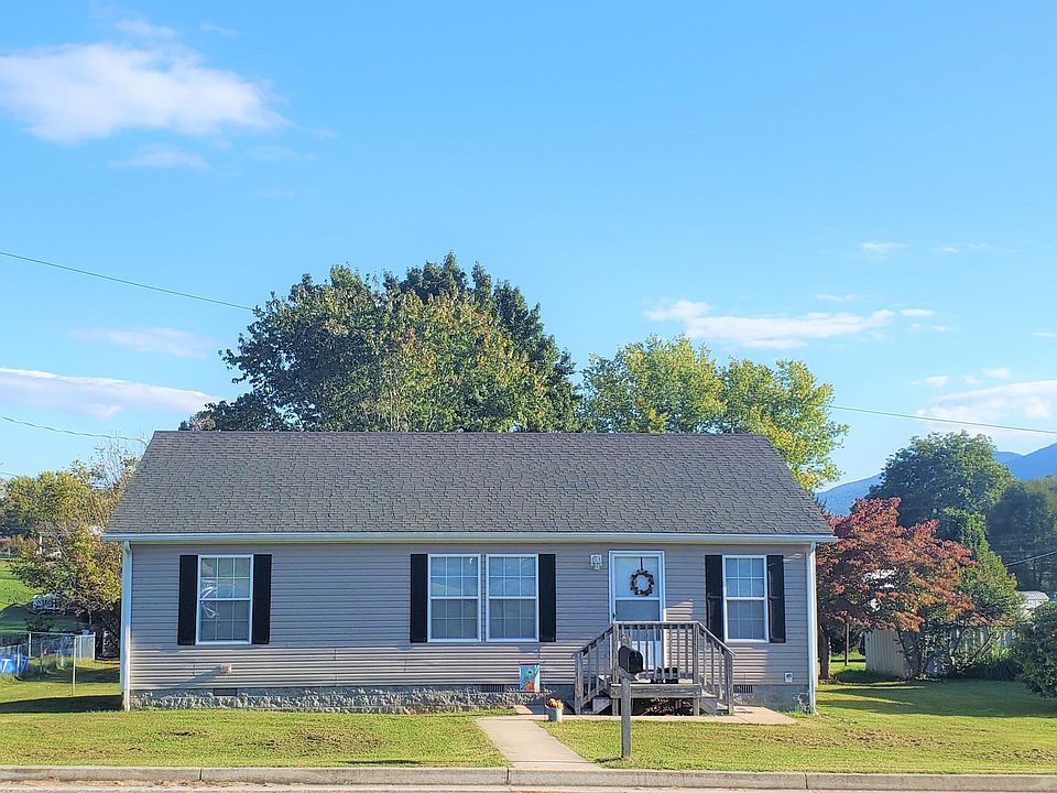 1st image of 110 Dickinson Dr