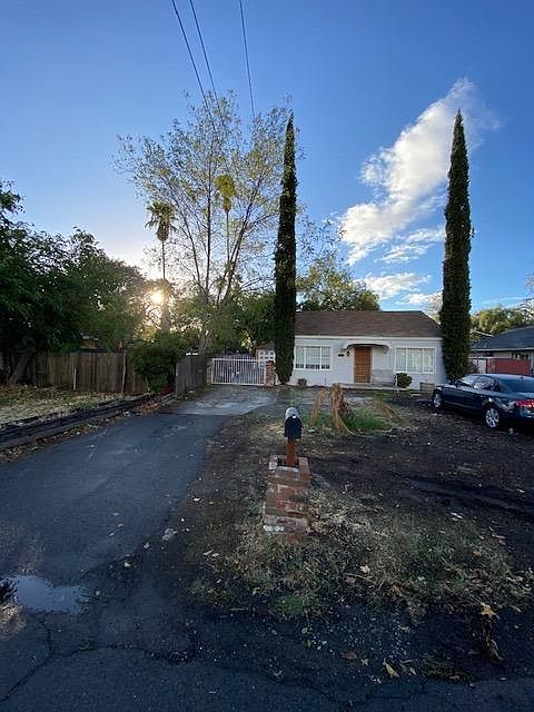 1st image of 3125 Judah St