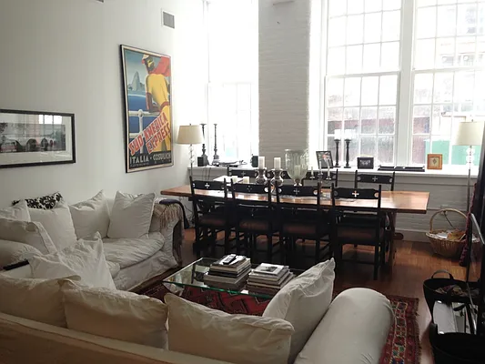 Rented by MNS | media 25