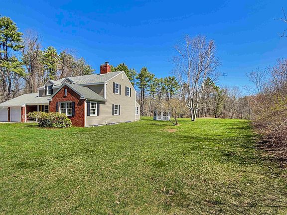 2nd image of 25 Emerson Road