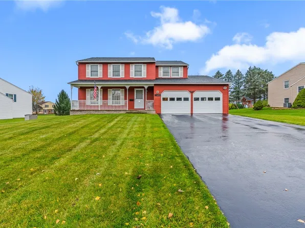 7261 Roumare Rd, East Syracuse, NY 13057