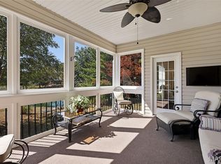 8725 Wildewood Dr, Worden, IL 62097