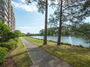 7320 Glenroie Ave APT 2F, Norfolk, VA 23505