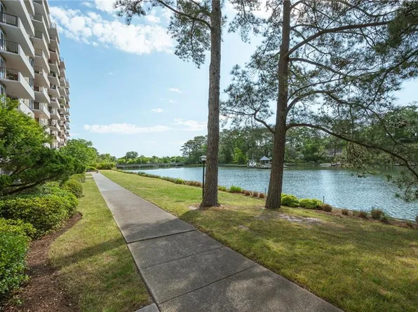 7320 Glenroie Ave APT 2F, Norfolk, VA 23505