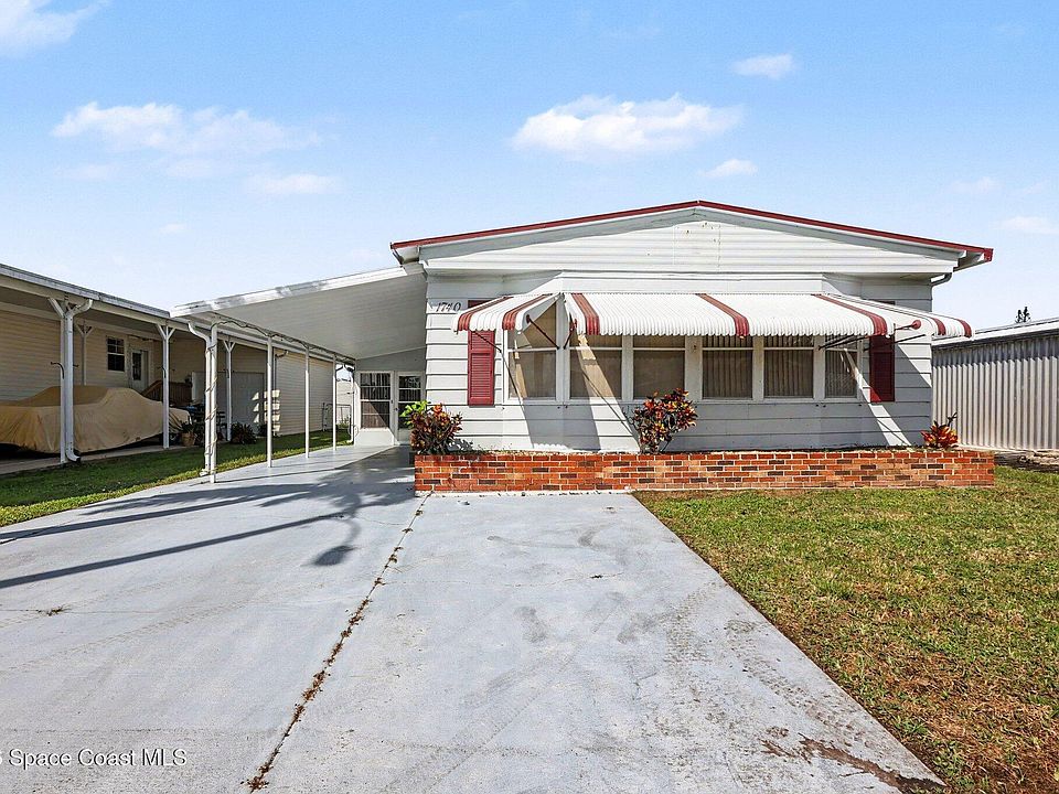 1st image of 1740 Coco Plum St NE