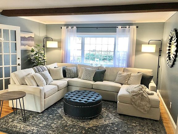 family room w/ french doors