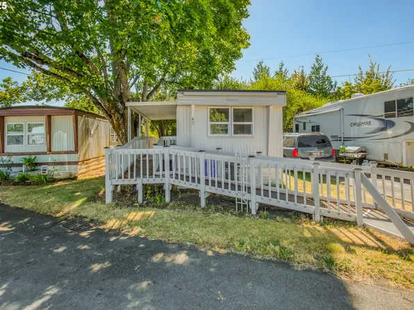 16745 SE Division St Unit 47, Portland, OR 97236