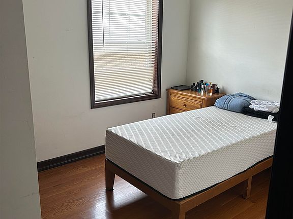 5th image of 414 Cliff St Floor 2