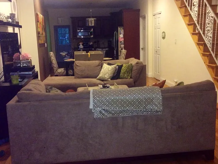 4543 Manayunk Ave — Photo 2