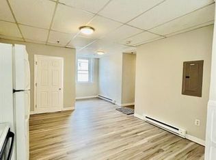 126 N 9th St APT 2R, Allentown, PA 18102