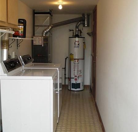 Large Utility/Laundry Room