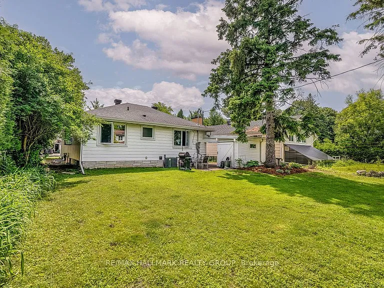 199 Lennox Park Ave — Photo 43