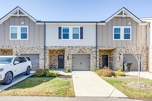 725 Prairie View Dr #1 Photo 1