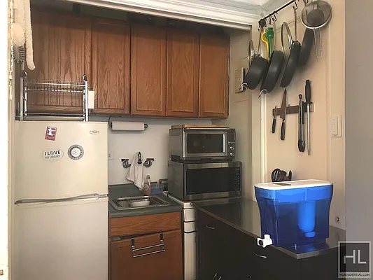 Rented by Highline Residential | media 19