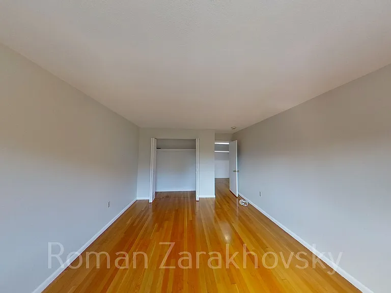 79 Sutherland Rd #8 — Photo 19