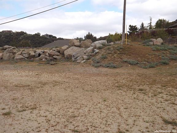 5th image of 24180 Jacaranda Dr