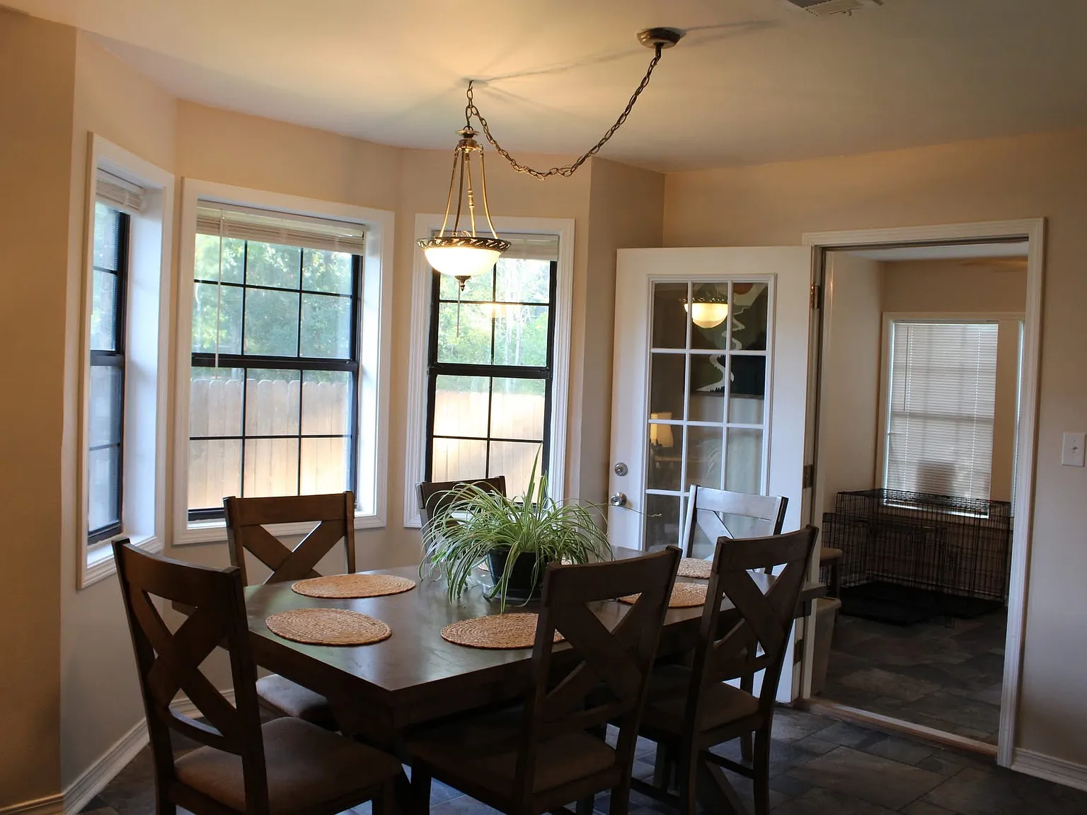 3 bed, 1528 sqft, $2,100 — Photo 3
