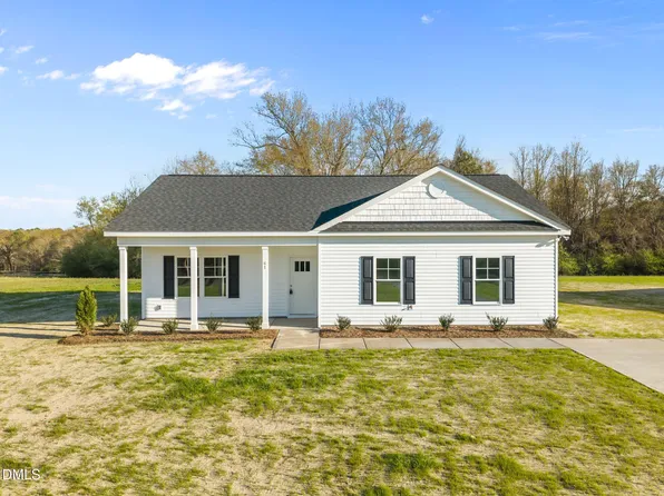 61 Powell Farm Rd, Lillington, NC 27546