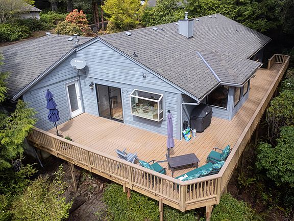 2nd image of 5 Woodthrush Ln