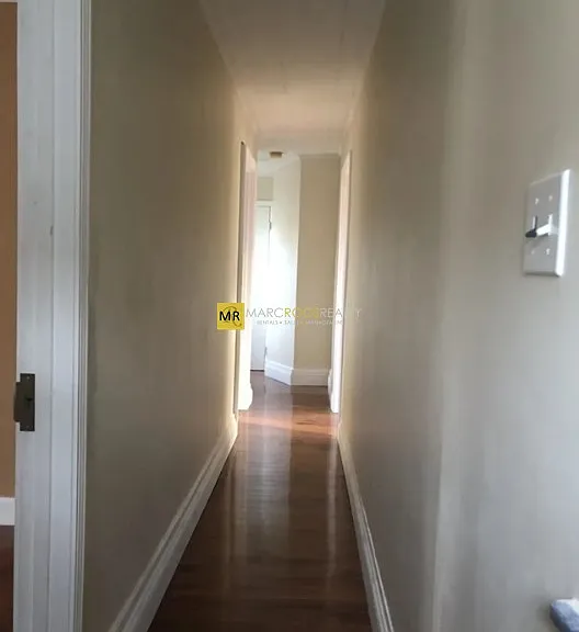 85R Glen St — Photo 6