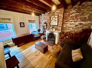 1 Goodwin Pl APT 3, Boston, MA 02114