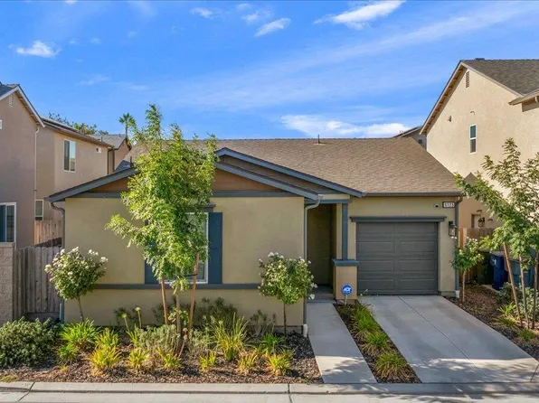 6125 W Willis Avenue, Fresno, CA 93723