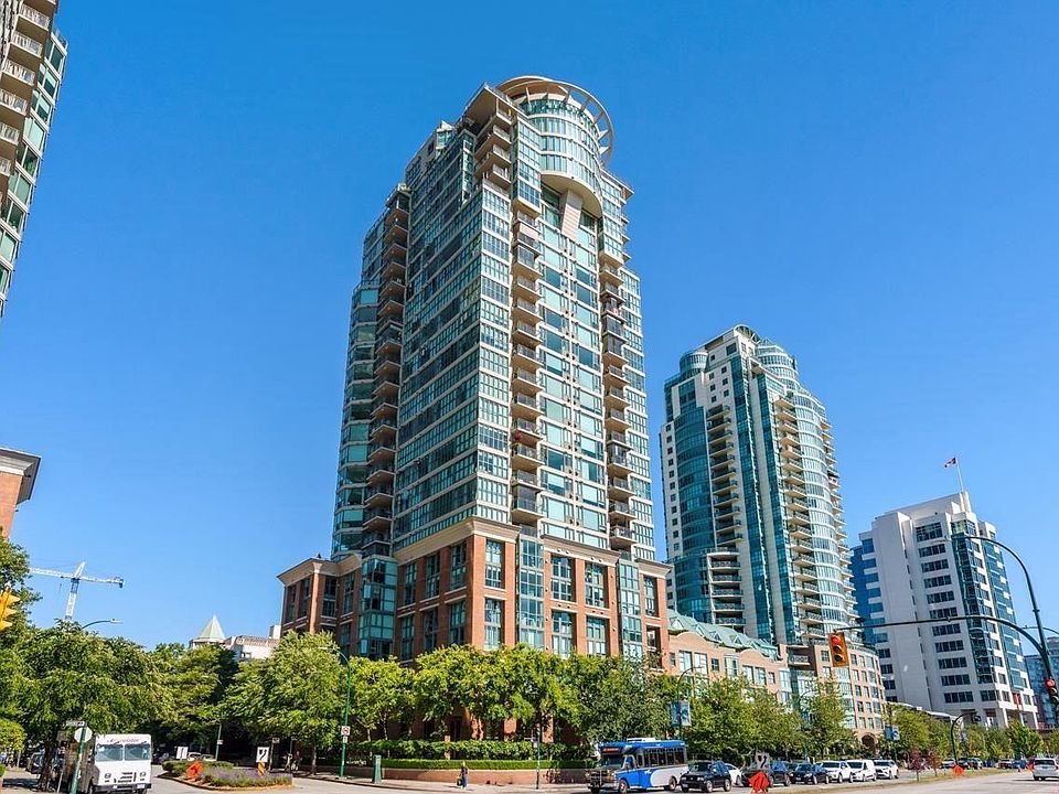 1st image of 1128 Quebec St #1303