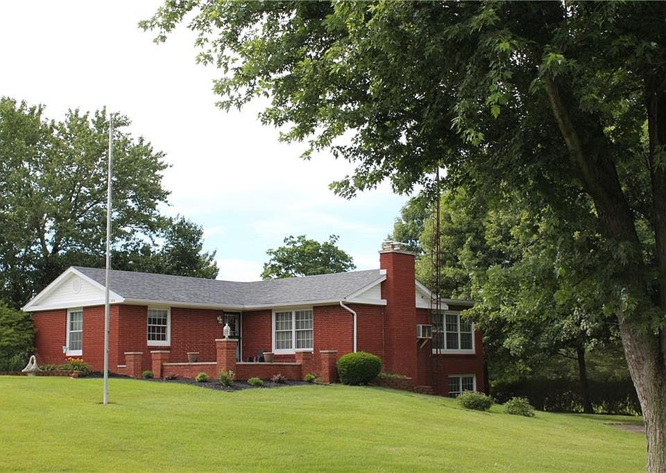 1st image of 5896 W North Dr