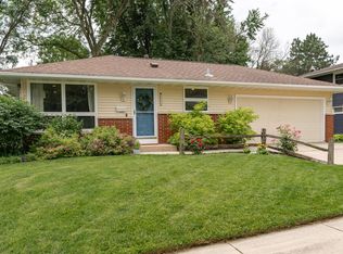 1220 29th St NW, Rochester, MN 55901