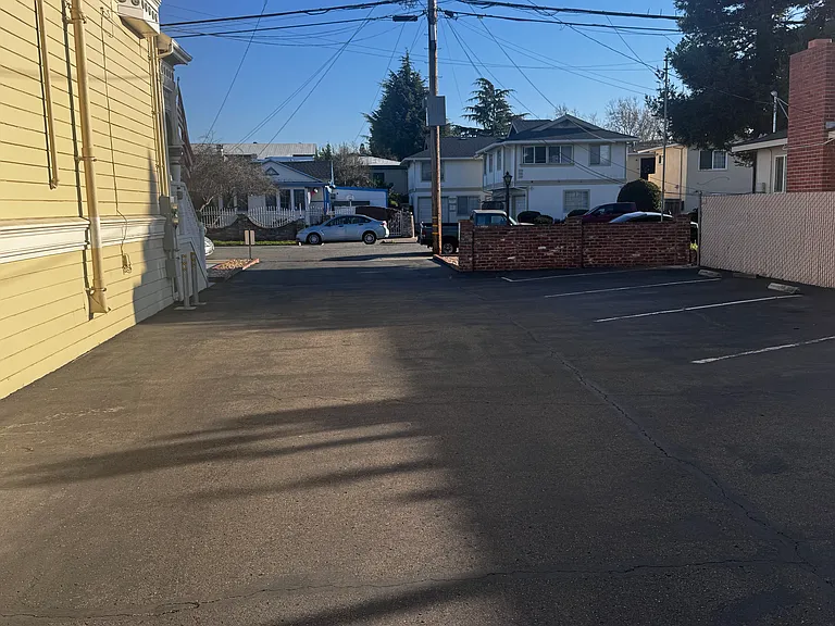 318 Warren Ave #1 — Photo 11