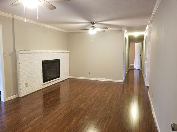 3rd image of 8709 Springfield Dr