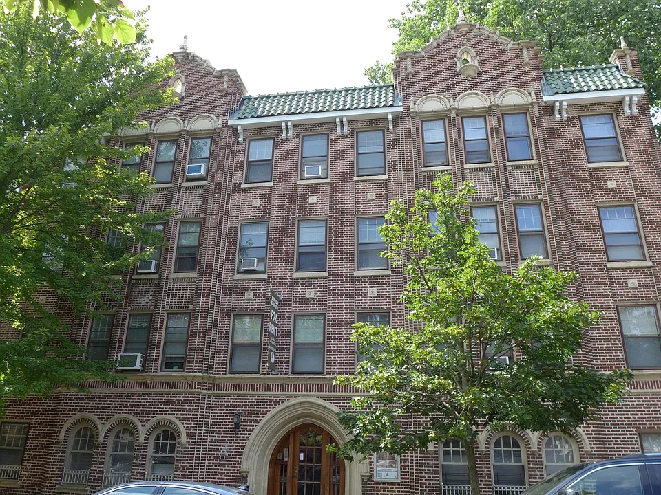 Cleveland Apartments